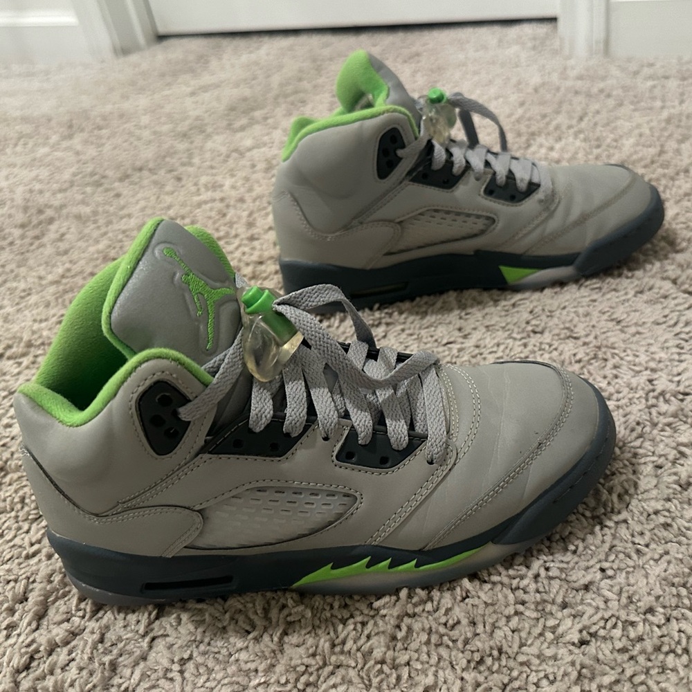 Air Jordan Retro 5 Green Bean